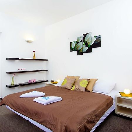 Hotel Brilliant Praga Exterior foto